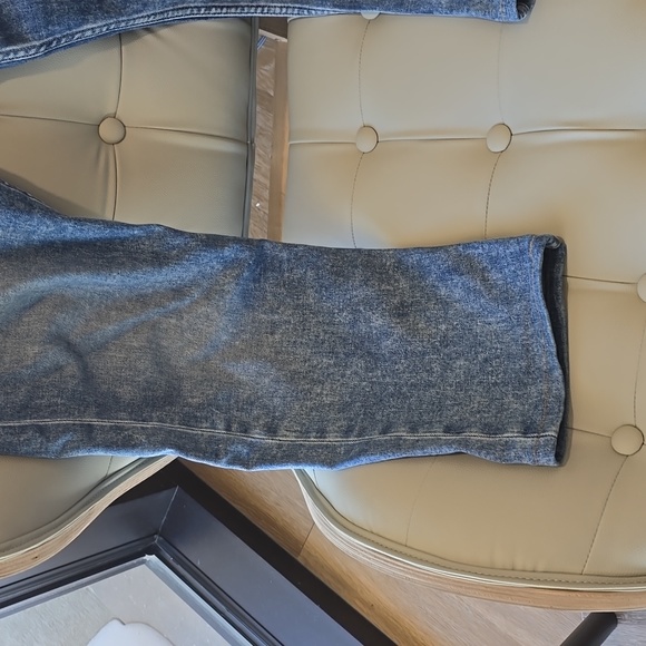 Paige Denim Jeans - Picture 6 of 16